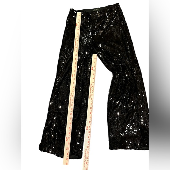 House of Harlow 1960 2 pc Sequined Halter top and matching pants - Picture 7 of 16